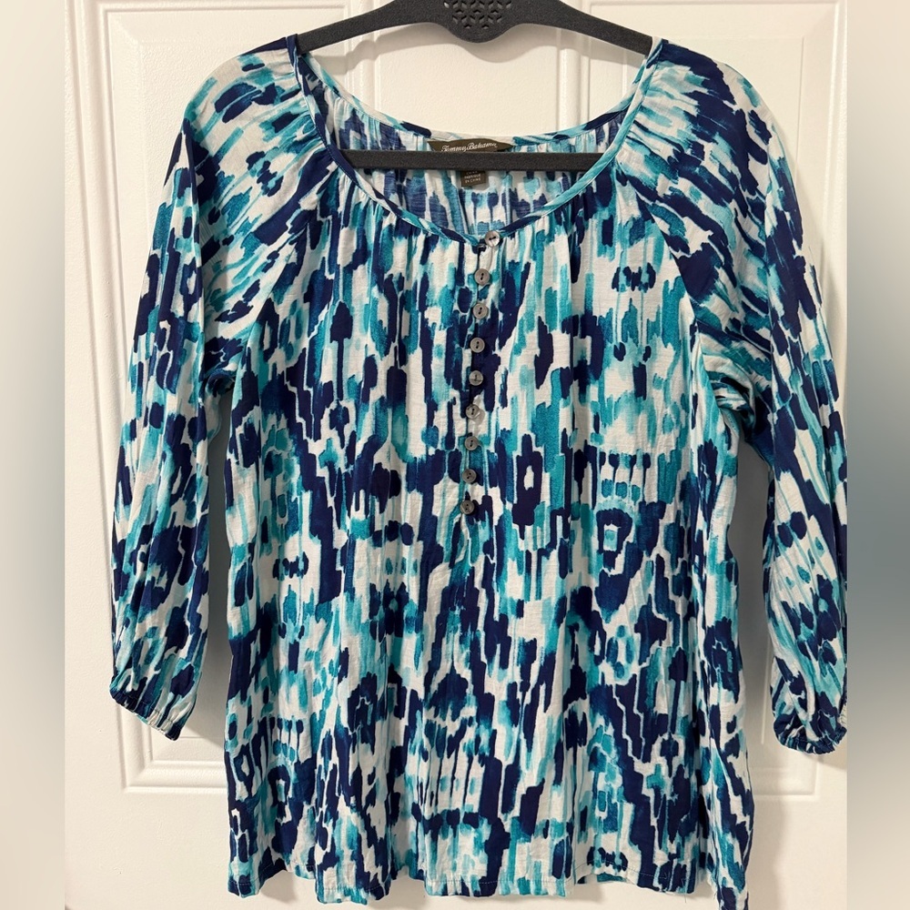 Tommy Bahama Blue Abstract Ikat Henley Blouse Short Sleeve S/P